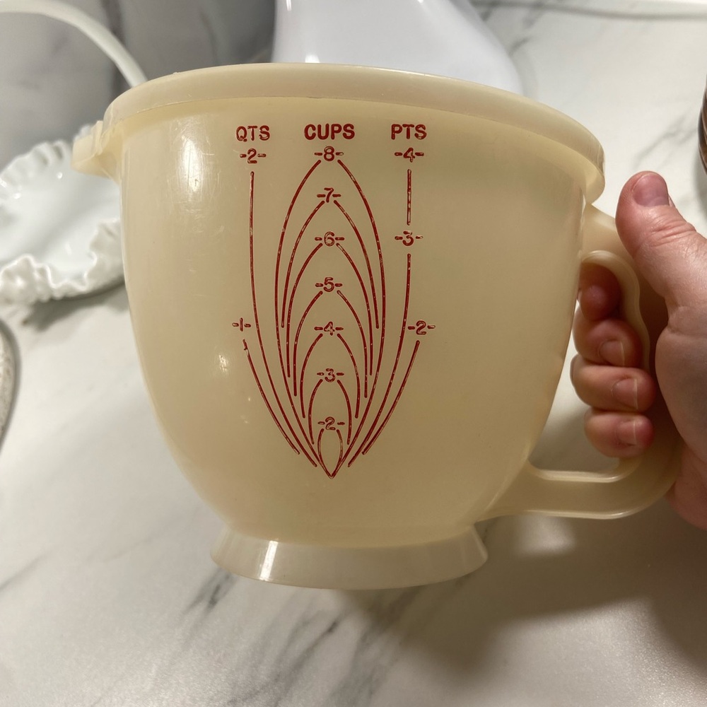 Vintage Tupperware MiX Bowl with Lid and Red Markings